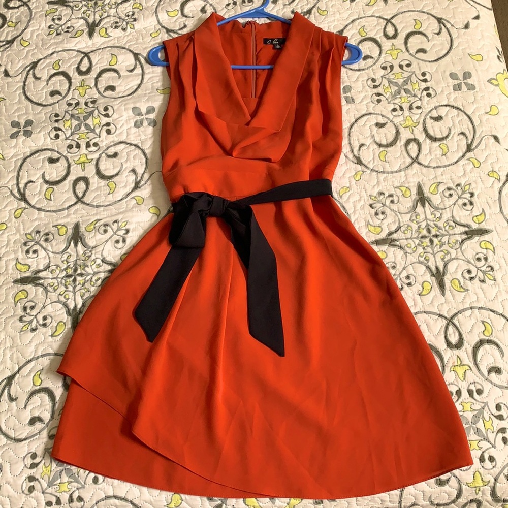 Sleeveless dress with cowl neck & black sash